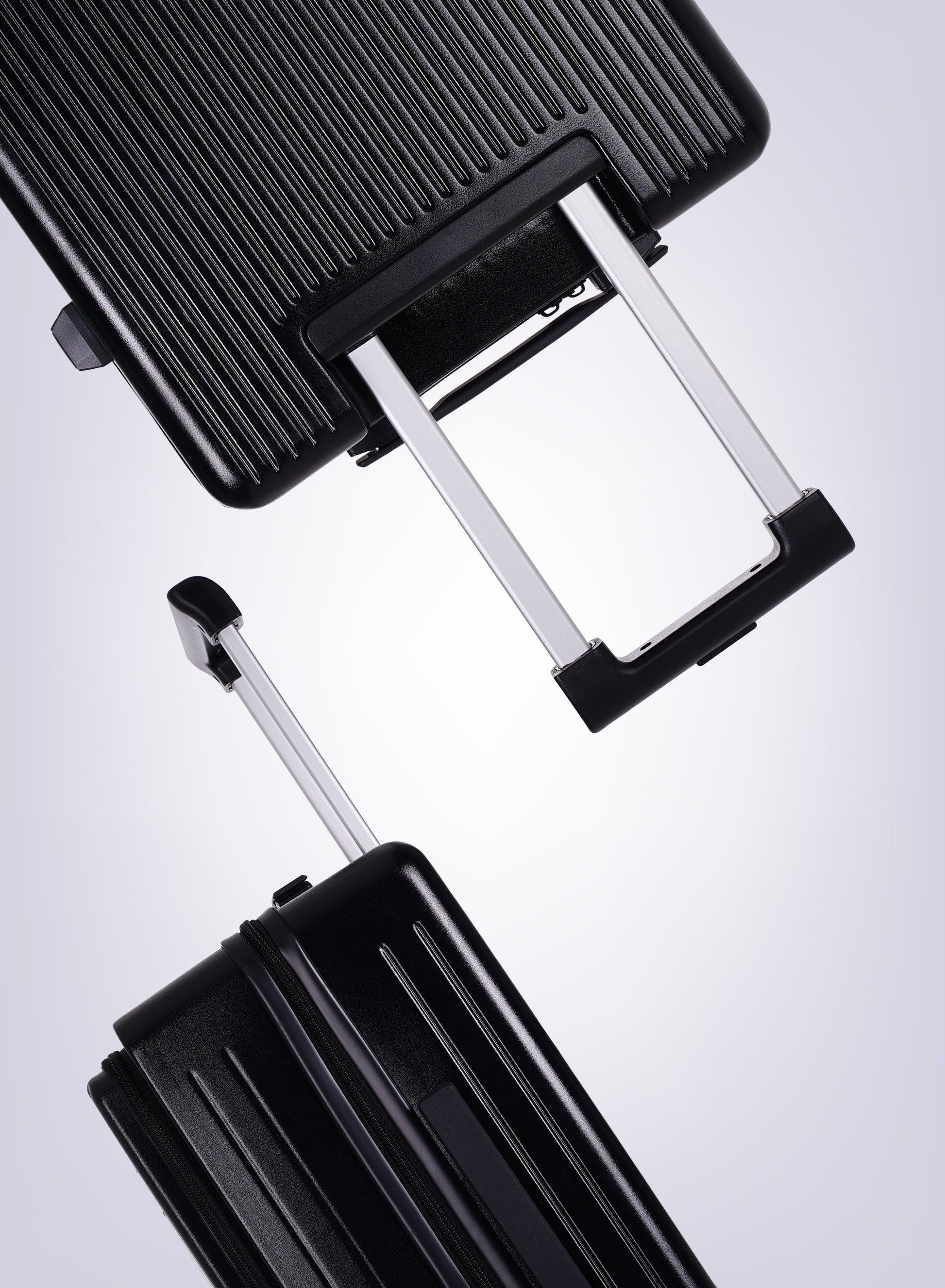 QuickPort Front Open ABS + PC Cabin Luggage 56cm PARA JOHN